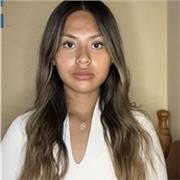 Soy una chica responsable y paciente. Me enfoco en alumnos de primaria que necesiten refuerzo o acompañamiento en sus tareas.